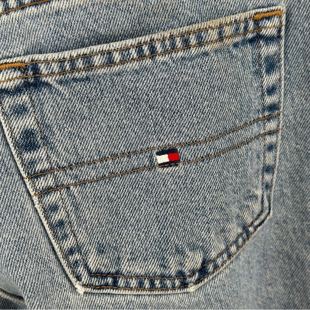 Vintage 90’s Tommy Hilfiger Light Blue Wash Women's Straight Leg Jeans Preppy - Picture 6 of 13